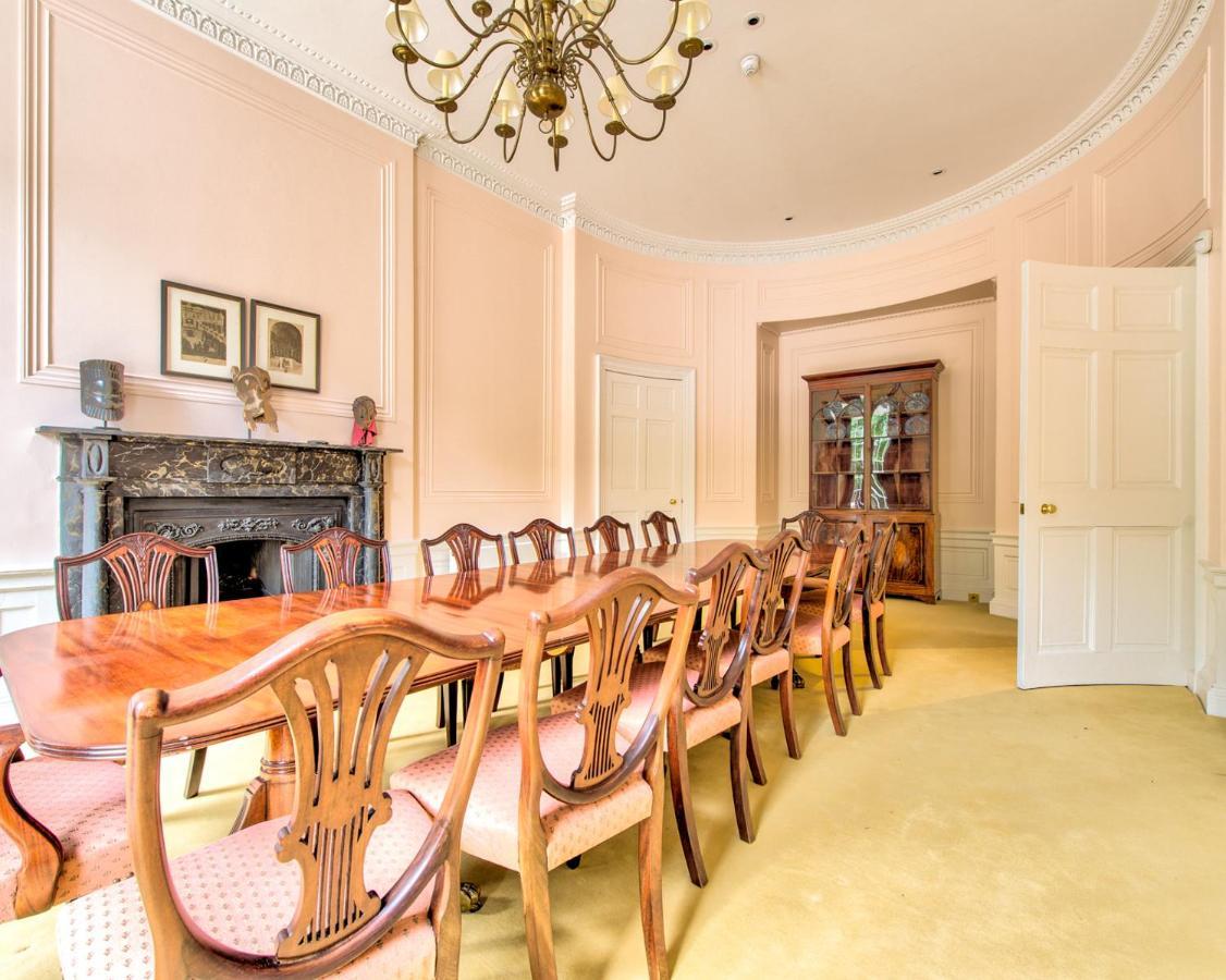 Beautiful City Centre Georgian 4 Bed Townhouse With Private Garden Эдинбург Экстерьер фото