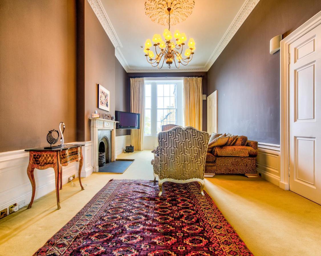 Beautiful City Centre Georgian 4 Bed Townhouse With Private Garden Эдинбург Экстерьер фото