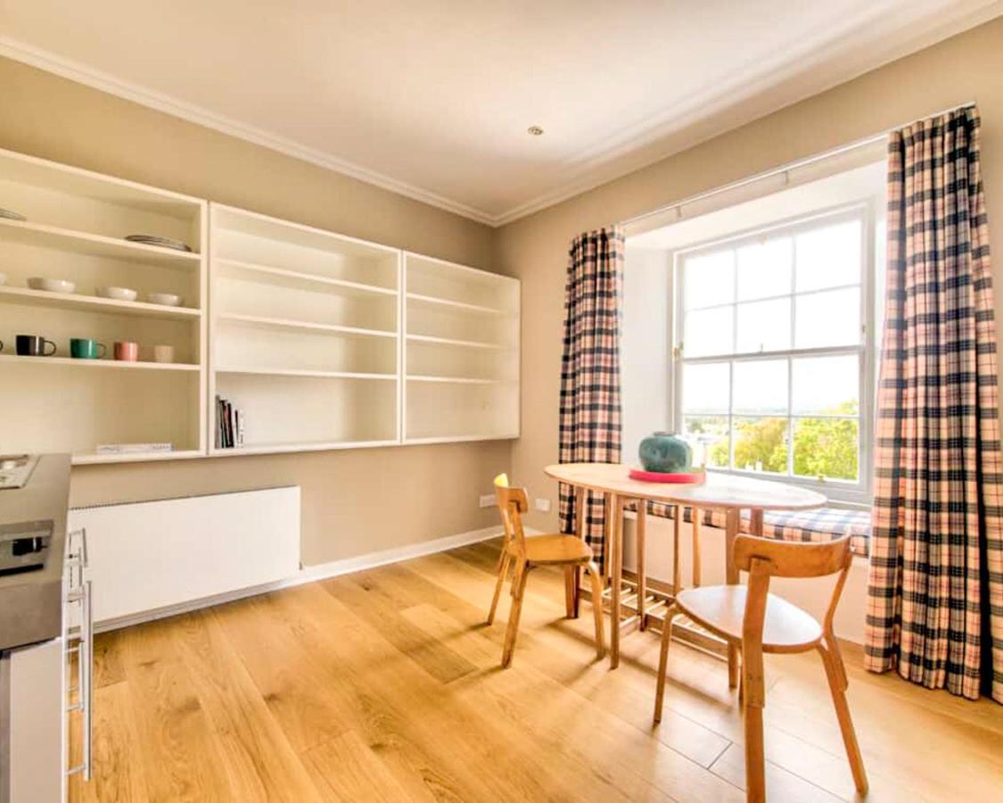 Beautiful City Centre Georgian 4 Bed Townhouse With Private Garden Эдинбург Экстерьер фото